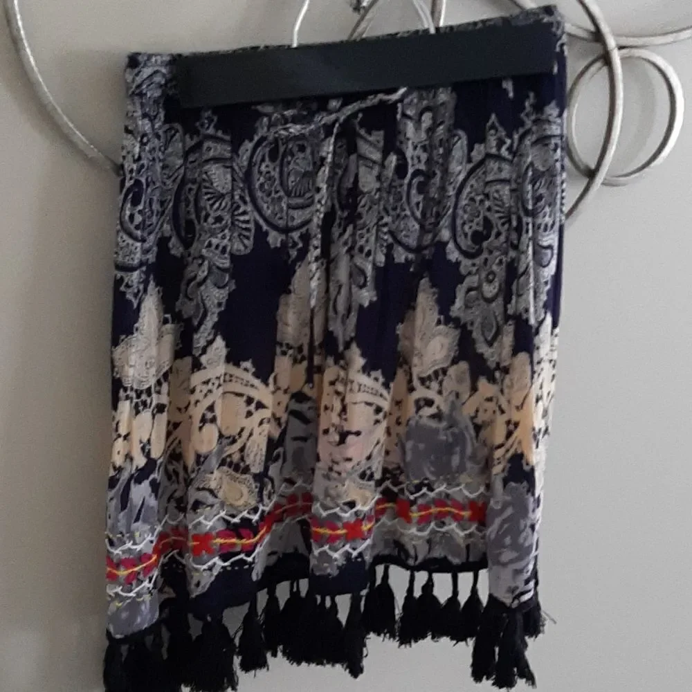 Raga tassel skirt